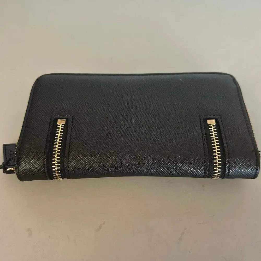 Joe's Womens Nexus Clutch Purse Black Gold Logo Zips Around‎ 4